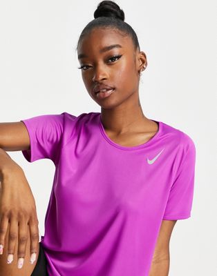 Nike Running Race Day Dri-FIT t-shirt in hot pink