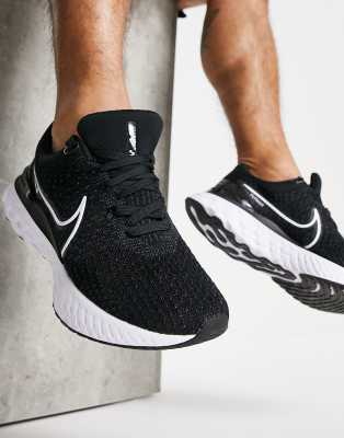 nike infinity run triple black