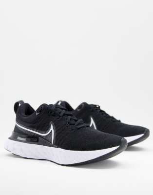 NIKE REACT INFINITY RUN 2 SNEAKERS IN BLACK