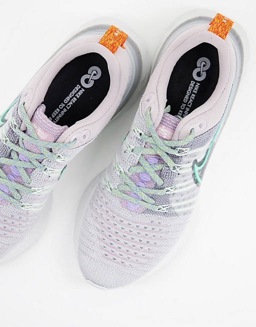 Sportswear Nike Running React Infinity Run 2 trainers in grey 