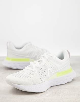 nike women's react infinity run flyknit running shoes white