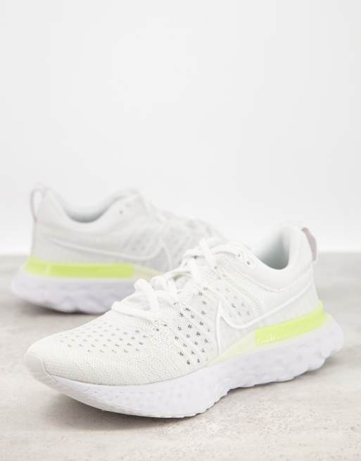 Nike Women's React Infinity Run Flyknit 2 Running Shoes