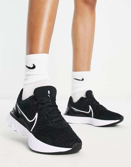 Nike Running Infinity Run in black | ASOS