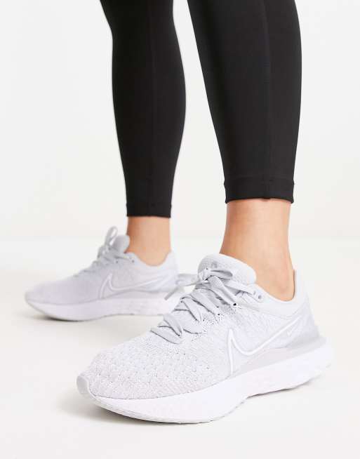 Nike Running React Infinity Run Flyknit 3 sneakers in gray