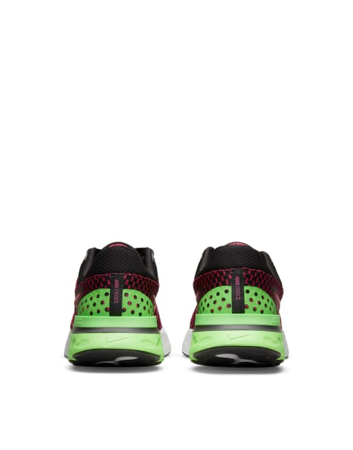 Nike Running React Infinity Run Flyknit 3 sneakers in siren red/black, 2 of 4