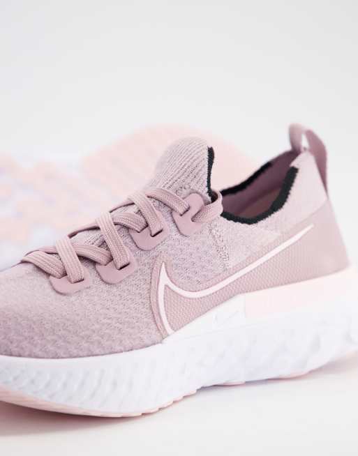 Nike flyknit react clearance pink