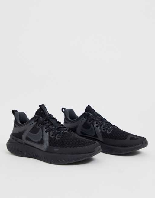 Black nike legend outlet react