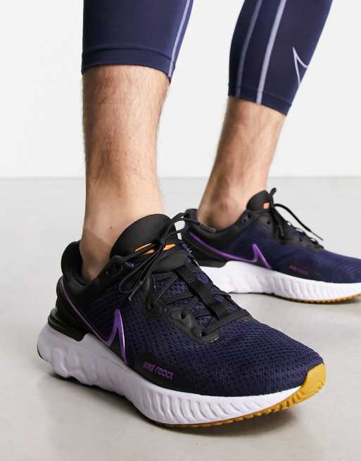 Nike Running React Miler 3 trainers in black