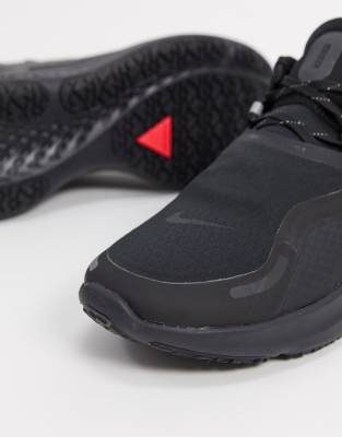 nike react miler triple black