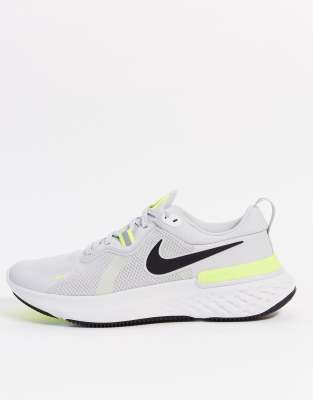 nike sneakers grigie