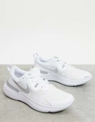 nike running shoes asos