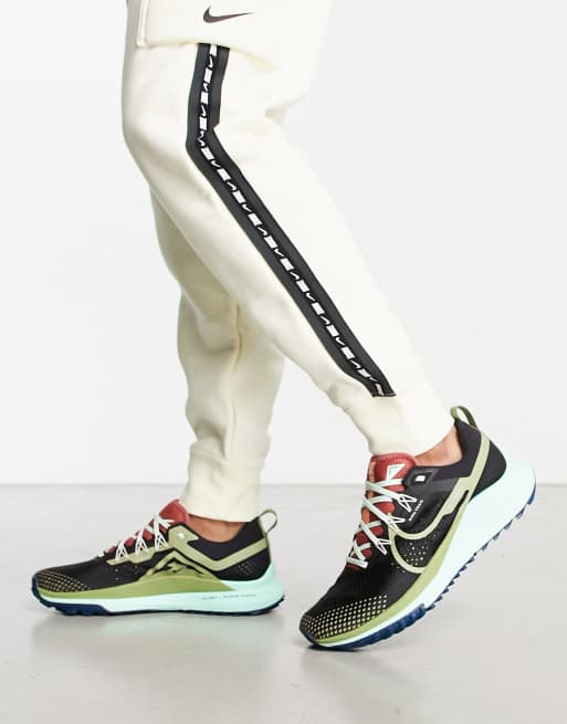 Nike Running – React Pegasus Trail 4 – Czarne buty sportowe