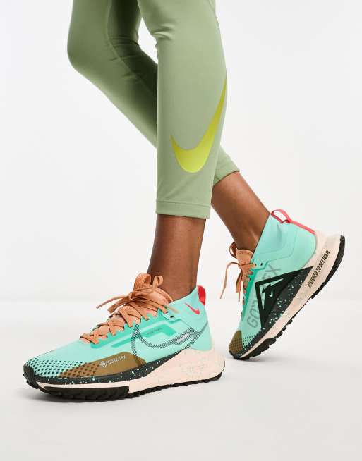 Nike runner online groen