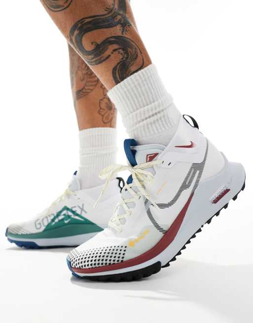 Nike Running React Pegasus Trail 4 Gore Tex sneakers in white and red ASOS