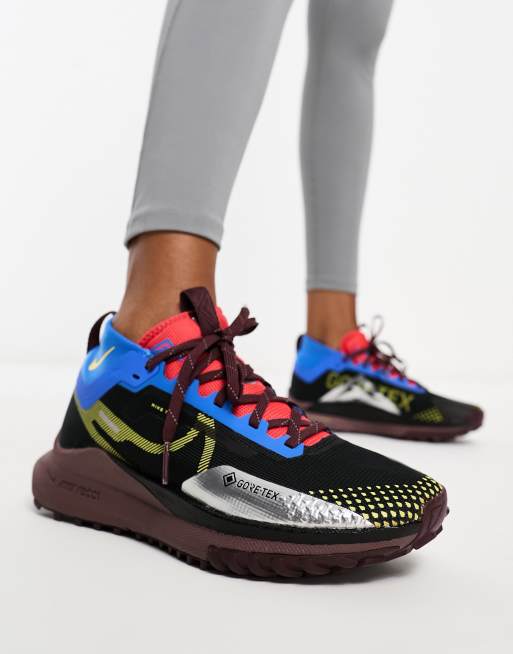 Nike Running - React Pegasus Trail 4 Gore-Tex - Sneakers nere e mix di colori primari