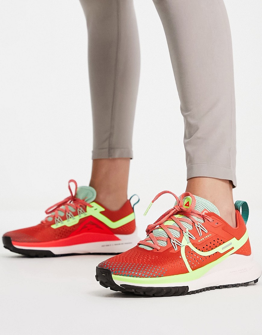 Nike Running React Pegasus Trail 4 trainers in dark orange