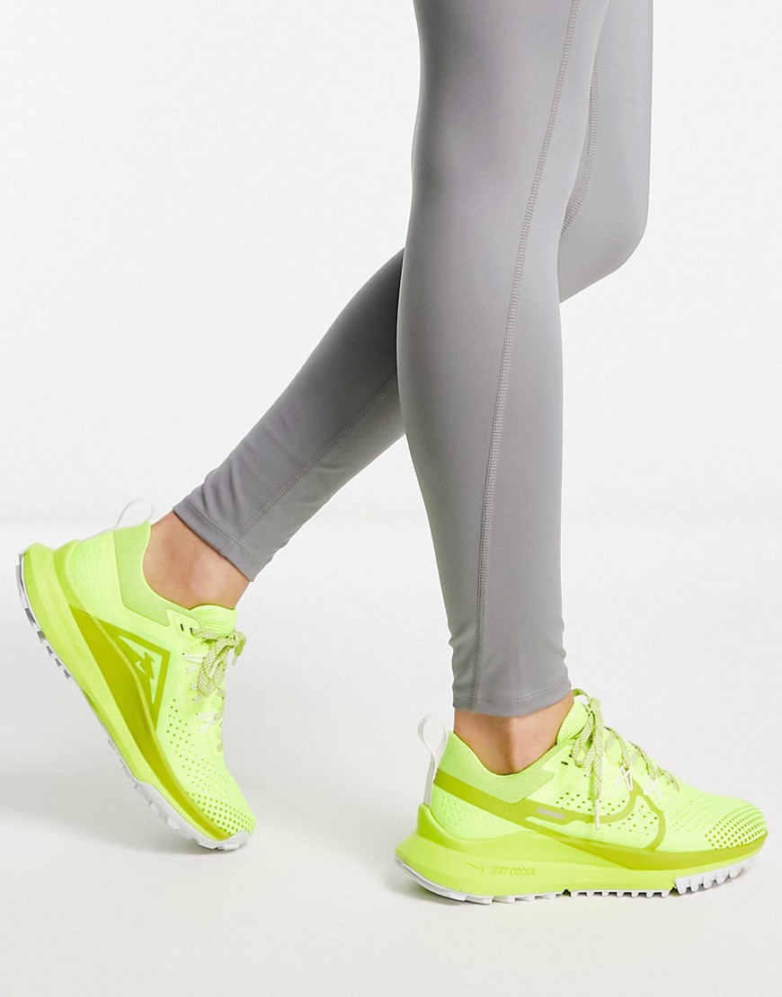 Nike Running React Pegasus Trail 4 trainers in green
