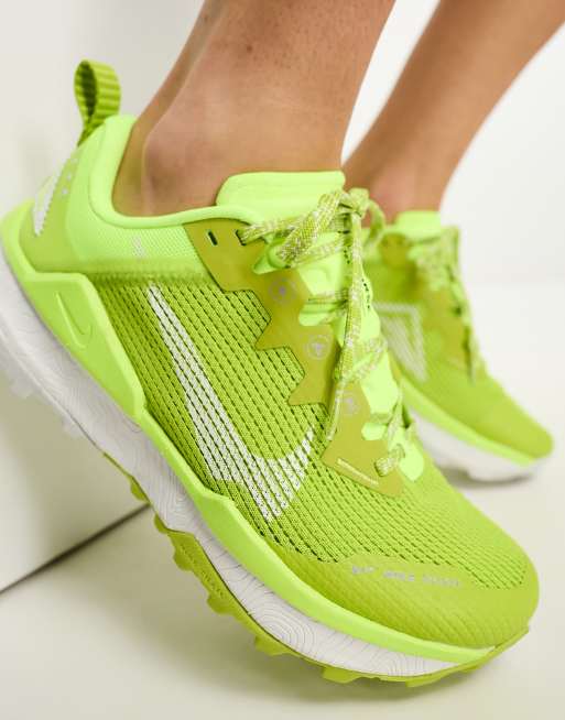 Nike Running React Wildhorse 8 trainers in green, 4 of 4