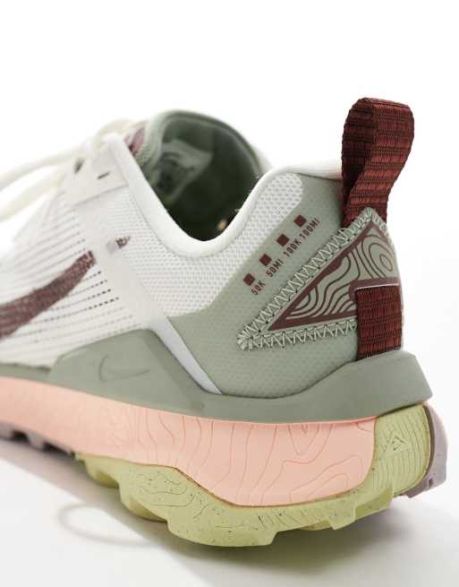 Nike Running React Wildhorse 8 trainers in white and green | ASOS