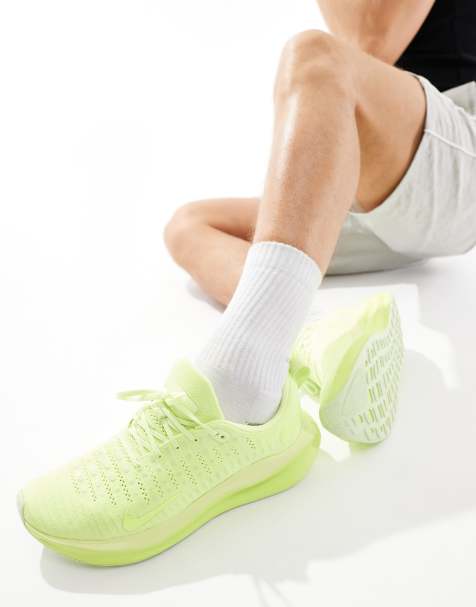 Nike Running ReactX Infinity Run 4 trainers in yellow - view 1