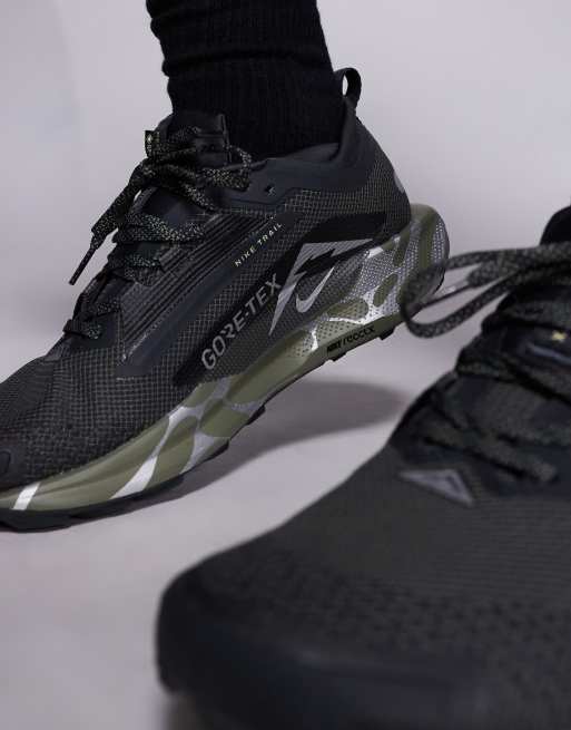 Nike Running ReactX Pegasus Trail 5 GORE-TEX trainers in black and green, 5 of 5