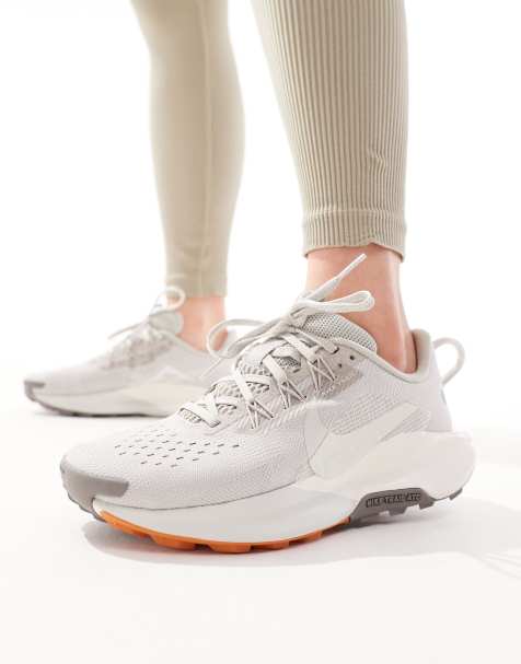 Nike Running - ReactX Pegasus Trail 5 - Sneakers beige e grigie - view 1