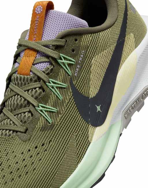 ロティックス　ダークグリーン The Nike Dunk Low Green Snakeskin Releases October 17