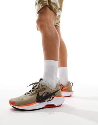 ReactX Pegasus Trail 5 sneakers in khaki and orange-Green