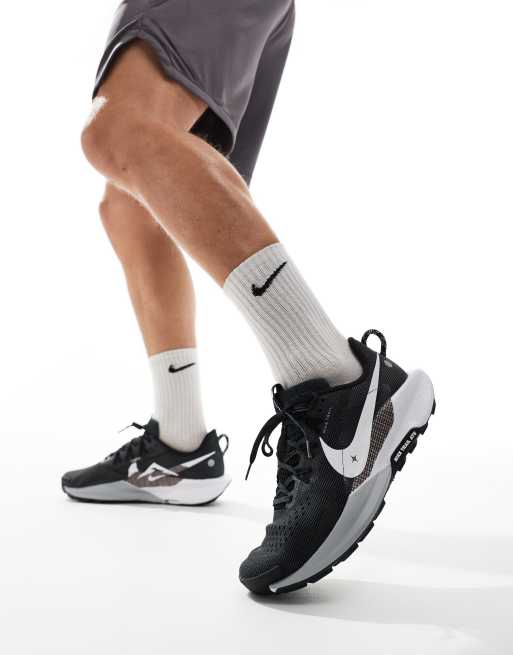 Nike Running – ReactX Pegasus Trail 5 – Svarta träningsskor