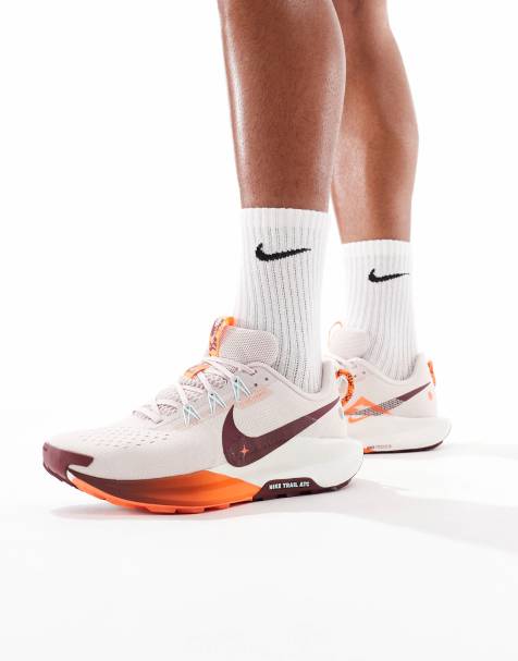 Nike Running Reactx Pegasus Trail 5 trainers in white and red - view 1
