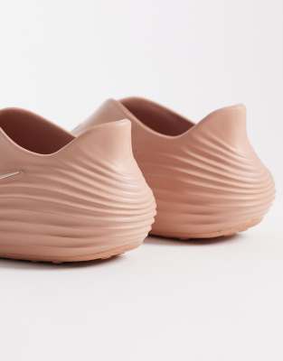 Nike Running Reactx Rejuven8 Clogs In Pink