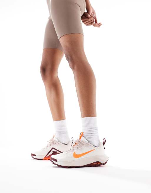 Nike Running ReactX Wildhorse 10 trainers in off white and red, 5 of 5