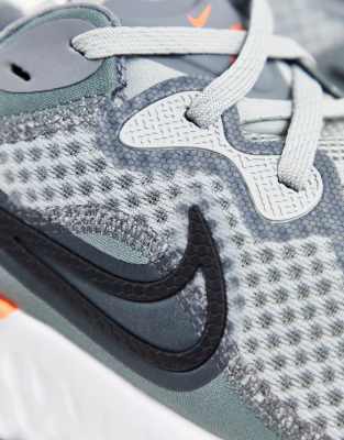 nike run renew run 2 trainers