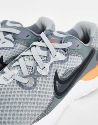 nike run renew run 2 trainers
