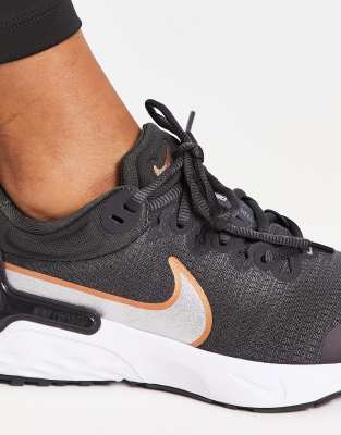 Nike Renew Run 3 - Grey - Size 5 - Women