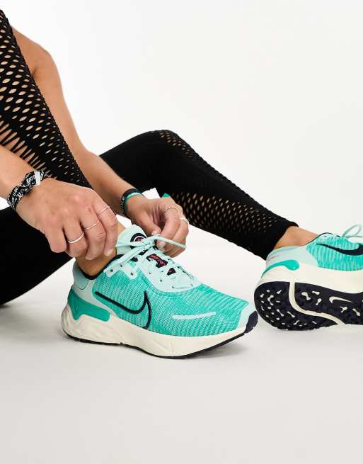 Nike free trainer 4.0 best sale v2 womens