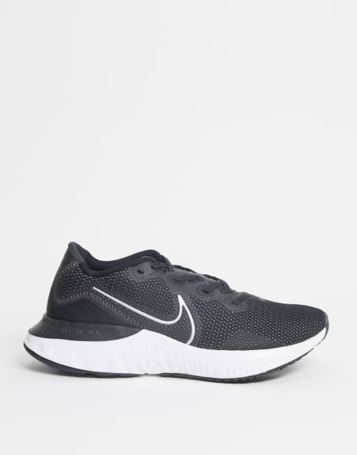 do nike trainers run small