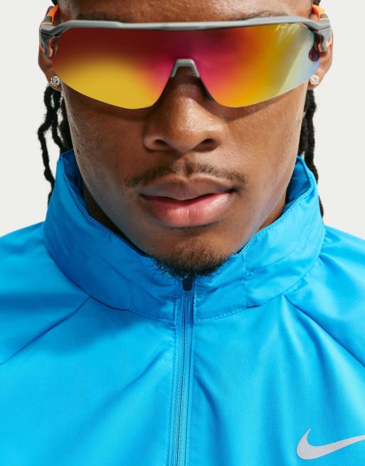Nike Running Repel uv protection running jacket in blue, 3 of 4