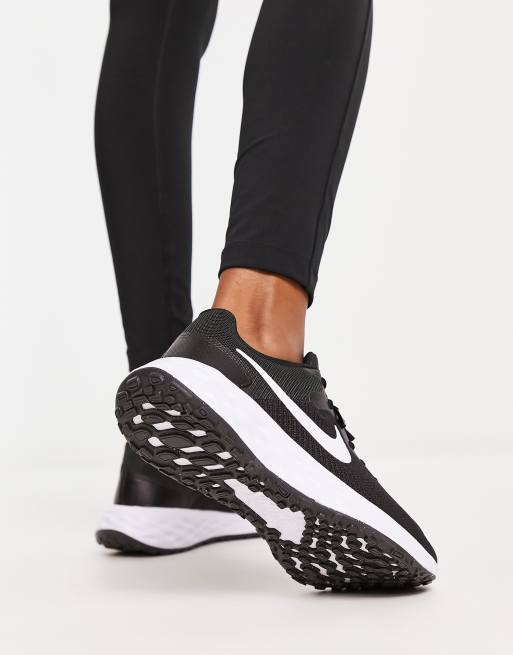 Nike revolution store trainers womens