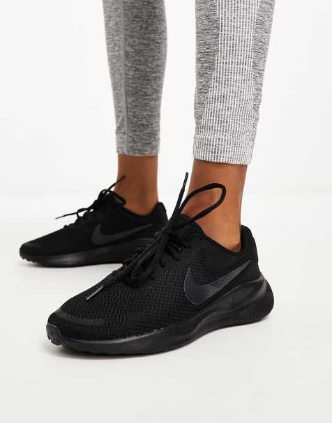 Schwarze store nike schuhe