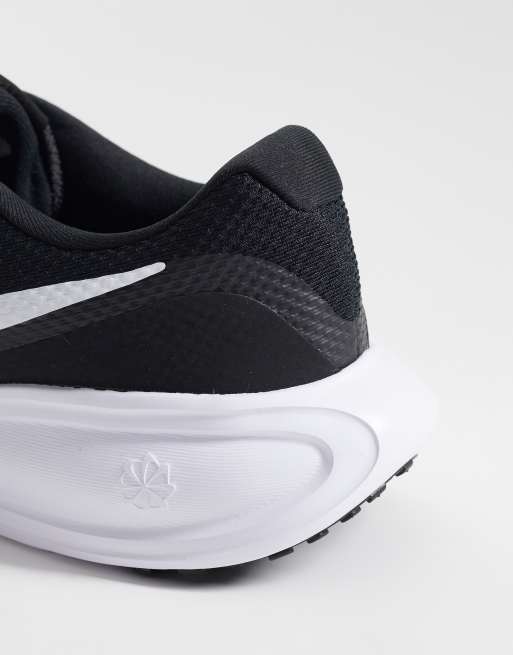 Nike Running – Revolution 8 – Svarta och vita löparskor, 5 av 5