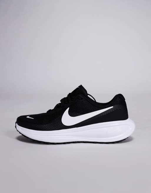 Nike Running Revolution 8 trainers in black and white, 2 of 5