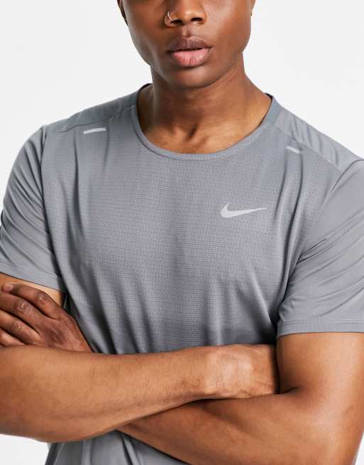 Grey nike clearance dri fit shirt