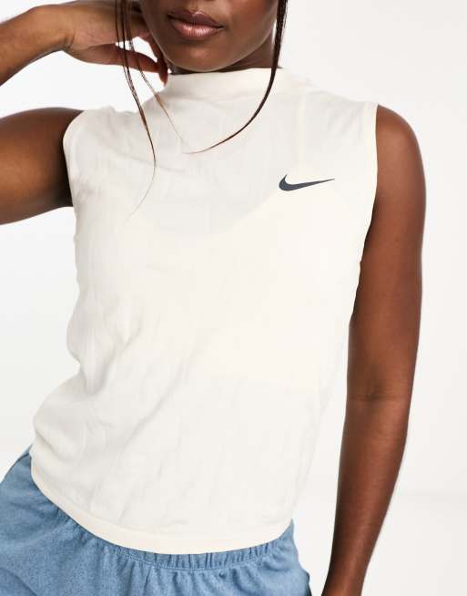 White nike best sale vest womens