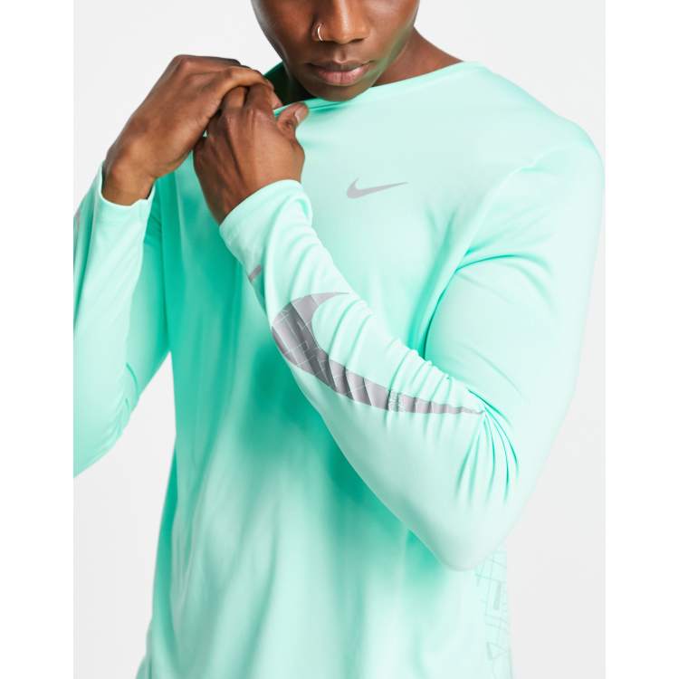 Nike Tee-Shirt Dri-Fit Contour M vêtement running homme : infos