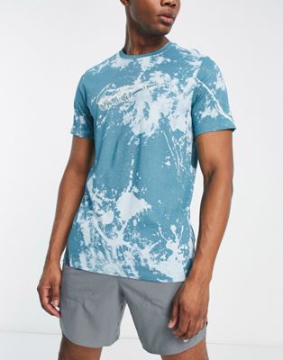 Nike Running Run Division ll bone swoosh graphic t-shirt in blue - ASOS Price Checker