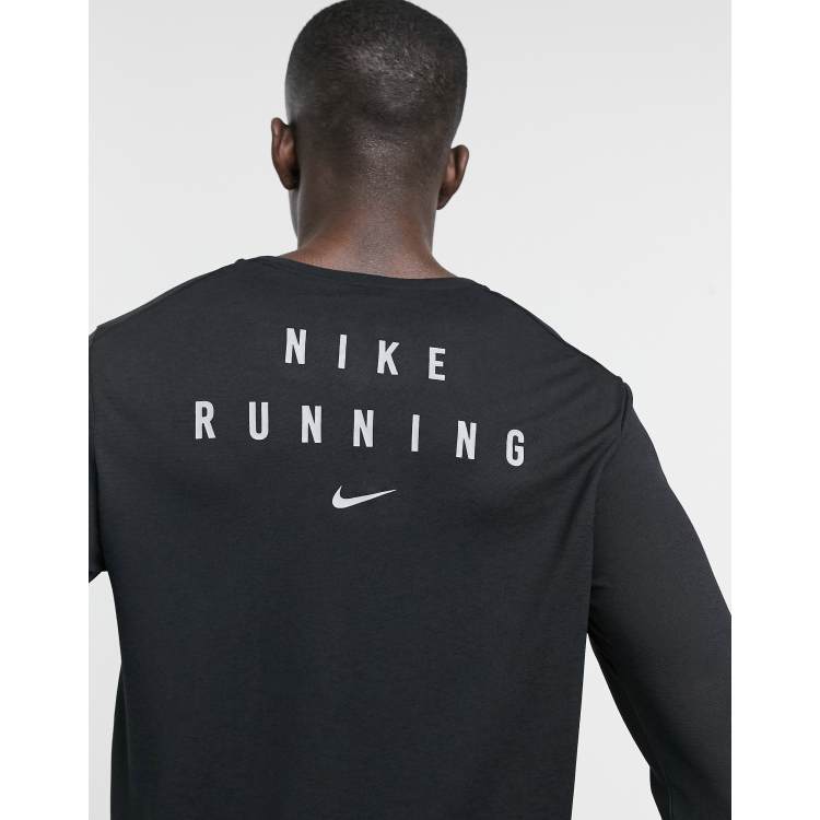 Nike Running Run Division Back Print T-Shirt In Grey 923221-445, ASOS