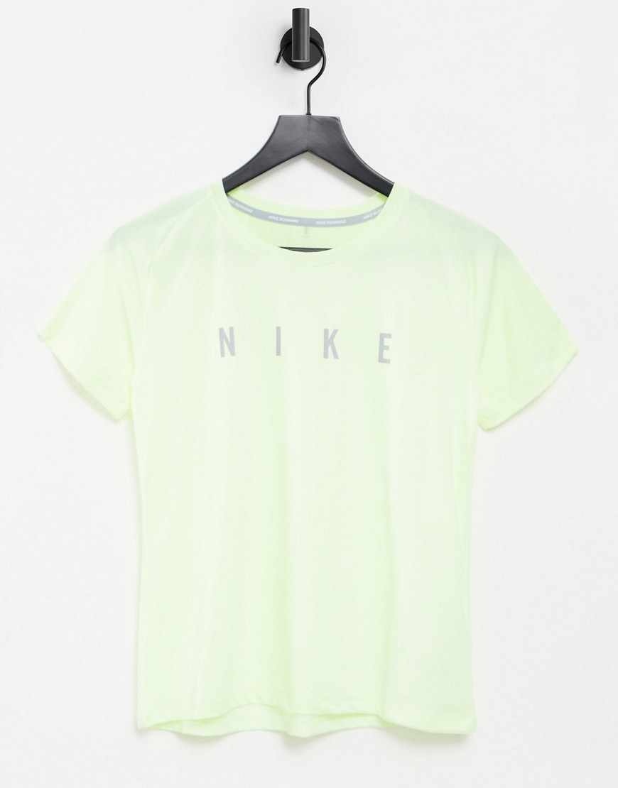 Nike Running - Run Division Miler - T-shirt in groen