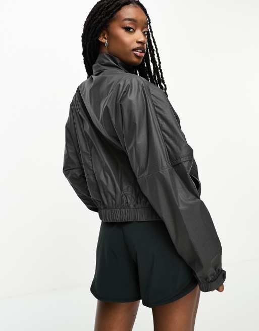 Nike Running Run Division reflective jacket in black, 3 of 4