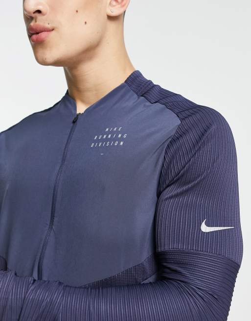 Pull nike online running